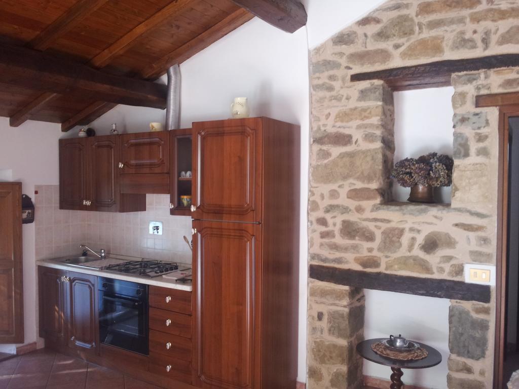 I 3 Porcellini Guest House Cutigliano Room photo